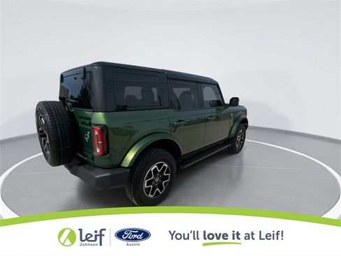 Used 2024 Ford Bronco Outer Banks image 11