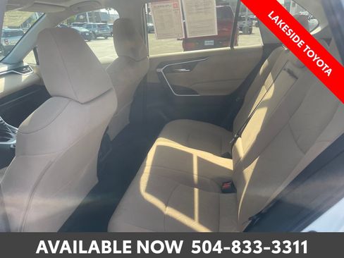 Certified 2020 Toyota RAV4 XLE w/ Convenience Package FWD image 22