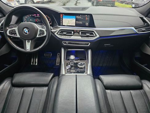 Used 2022 BMW X6 M50i w/ Executive Package image 9