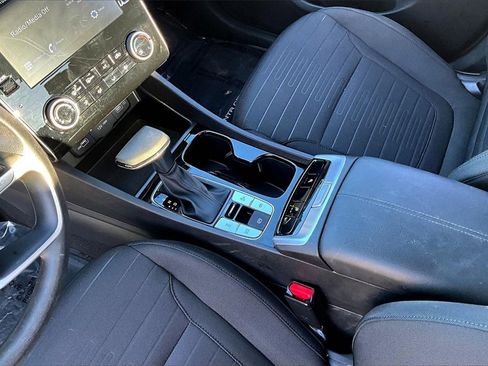 Used 2022 Hyundai Santa Cruz SEL image 15