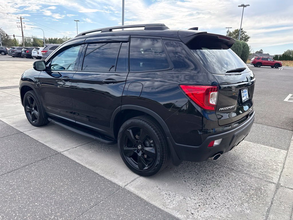 Used 2021 Honda Passport Elite image 9
