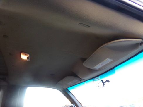 Used 2015 Chevrolet Express 2500 image 8