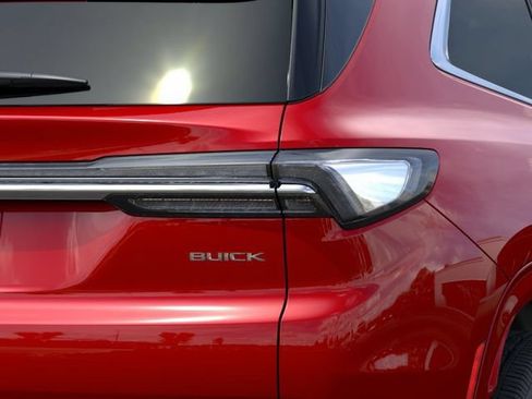 New 2026 Buick Enclave Avenir w/ Super Cruise Package FWD image 11