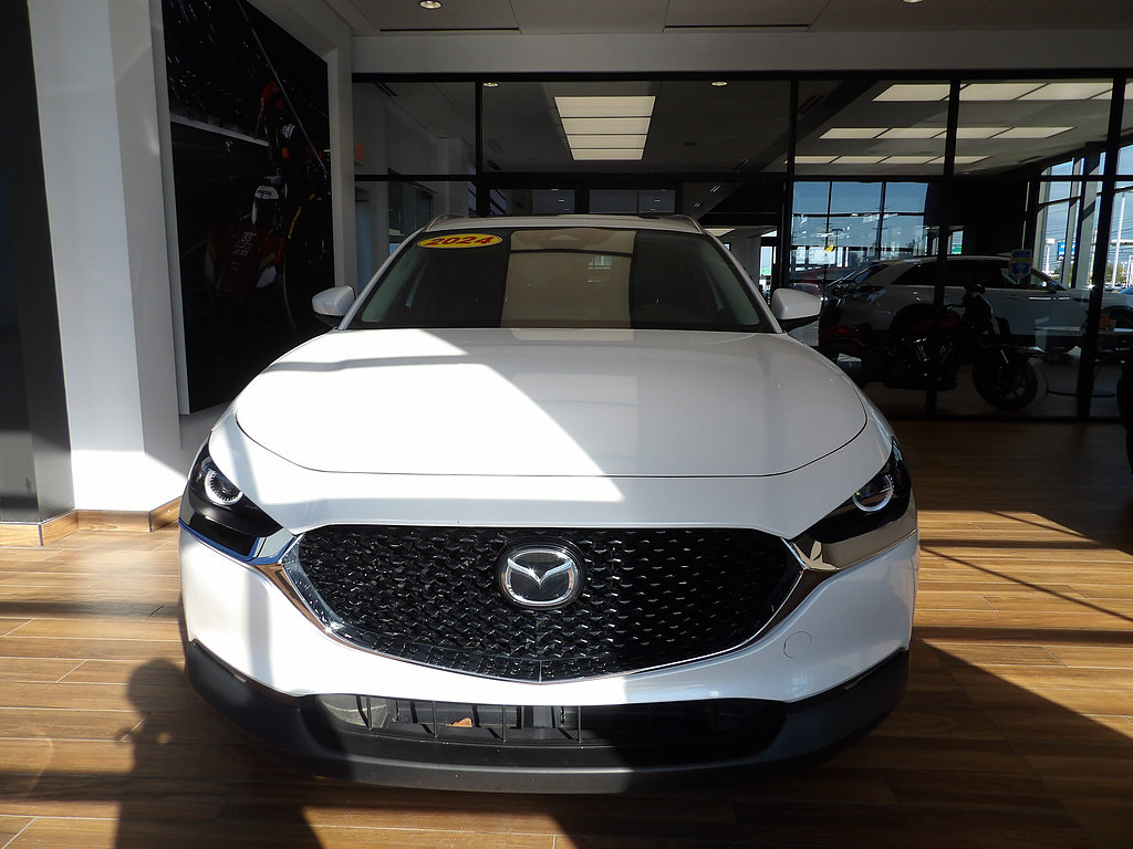 Used 2024 MAZDA CX-30 AWD 2.5 S w/ Preferred Package image 2