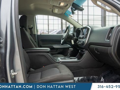 Used 2020 Chevrolet Colorado LT RWD image 28