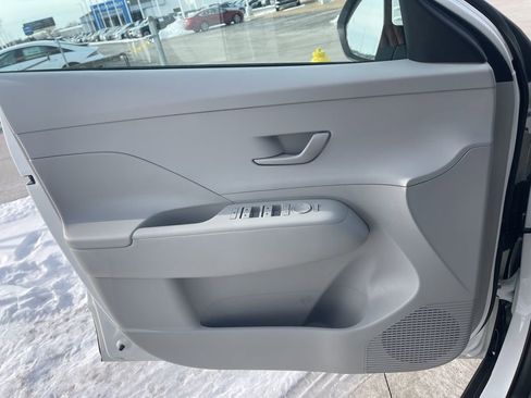 New 2026 Hyundai Kona SE image 35