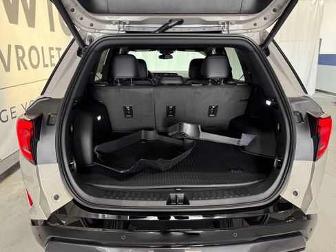New 2026 GMC Terrain AT4 w/ Convenience Package III AWD/4WD image 36