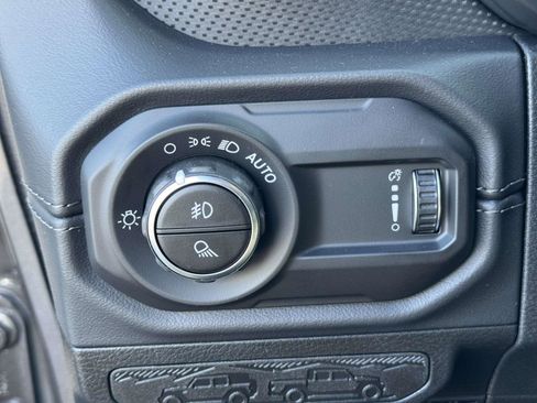 New 2026 Jeep Gladiator Rubicon AWD/4WD image 9