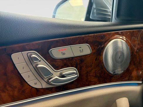 Used 2019 Mercedes-Benz E 450 4MATIC Sedan image 25