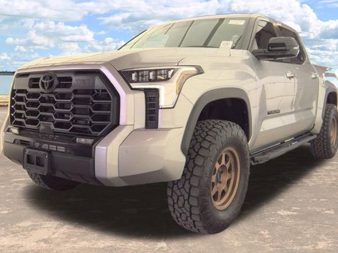 Used 2025 Toyota Tundra Limited w/ TRD Off-Road Package image 12