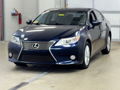 Used 2013 Lexus ES 350 w/ Premium Pkg image 3