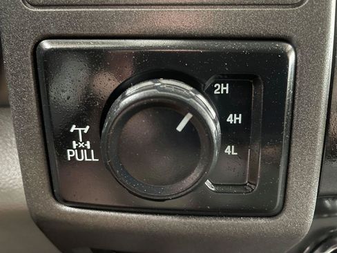 Used 2019 Ford F250 XL w/ Power Equipment Group AWD/4WD image 20