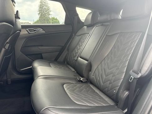Used 2024 Kia Sportage X-Line AWD/4WD image 11