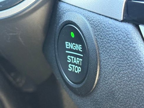 Certified 2022 Ford Escape SEL image 15