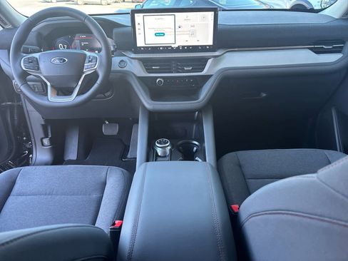 New 2026 Ford Explorer Active image 23