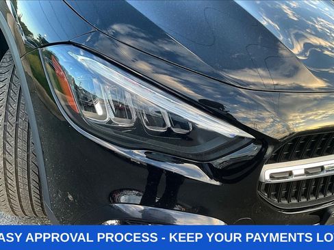 Used 2025 Mercedes-Benz GLA 250 4MATIC image 38