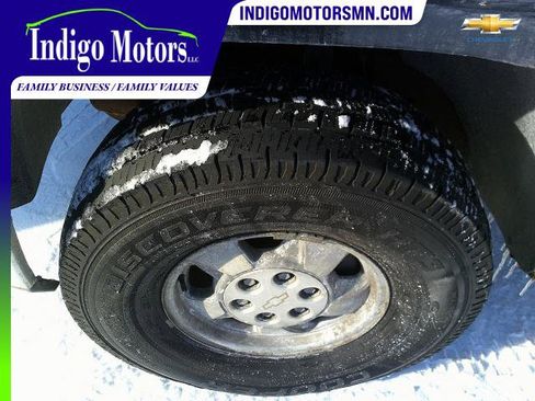 Used 2003 Chevrolet Tahoe LS image 13