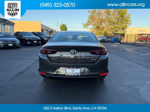 Used 2020 MAZDA MAZDA3 Sedan w/ Select Package FWD image 5