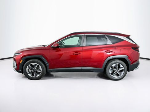Used 2025 Hyundai Tucson SEL FWD image 4