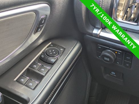 Certified 2025 Ford Expedition Platinum AWD/4WD image 29