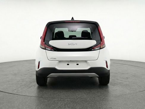 Used 2025 Kia Soul LX w/ LX Technology Package image 7