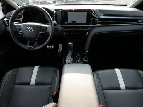 Certified 2025 Toyota Camry SE FWD image 10