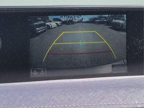 Used 2020 Lexus UX 250h w/ Premium Package image 30