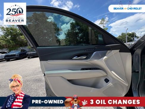 Used 2022 Cadillac CT4 Premium Luxury AWD/4WD image 33