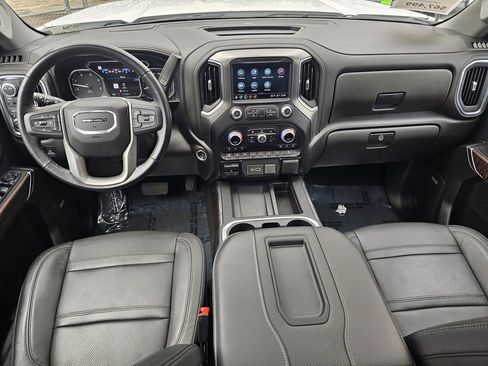 Used 2022 GMC Sierra 2500 Denali AWD/4WD image 17