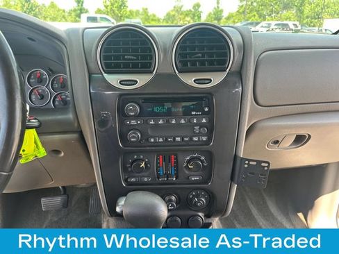Used 2003 GMC Envoy SLE w/ 1SB Preferred Equipment Group AWD/4WD image 25