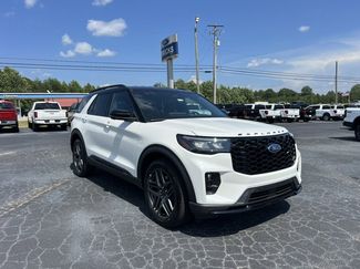 New 2025 Ford Explorer ST video 3