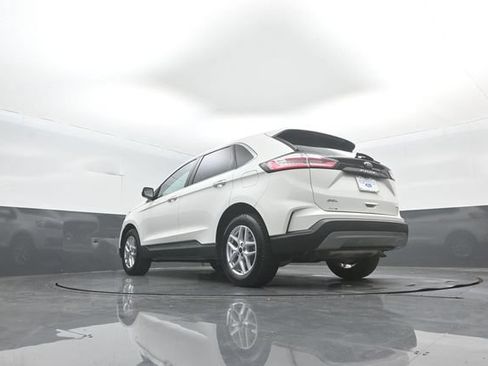 Certified 2024 Ford Edge SEL w/ Convenience Package AWD/4WD image 37
