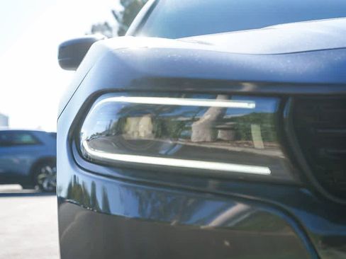Used 2023 Dodge Charger SXT RWD image 10