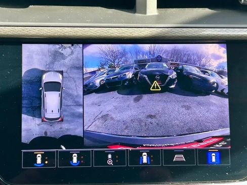 Used 2020 Buick Encore GX Essence w/ Experience Buick Package AWD/4WD image 23