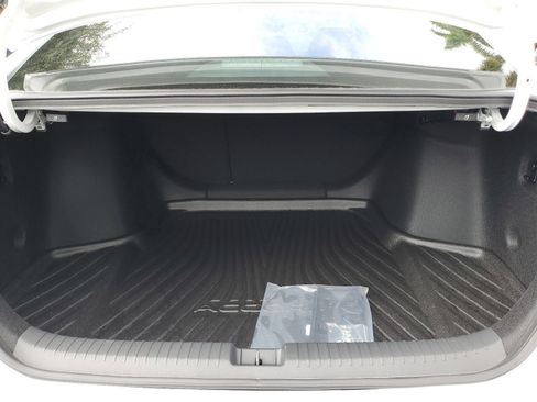 New 2025 Honda Accord EX-L image 7