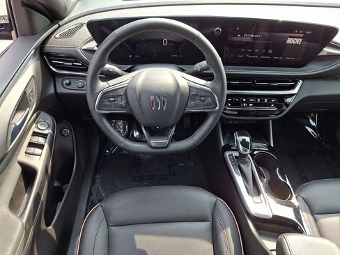 Used 2024 Buick Envista Avenir FWD image 11