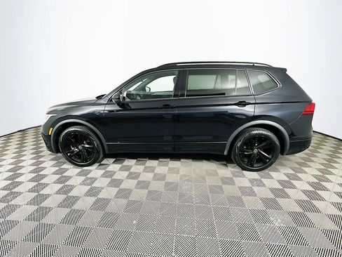 Used 2023 Volkswagen Tiguan SE R-Line AWD/4WD image 6
