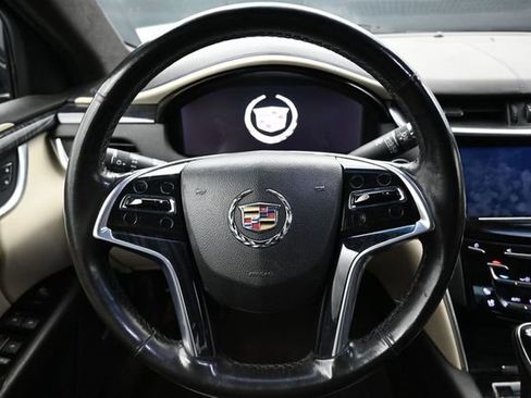 Used 2013 Cadillac XTS Platinum FWD image 14