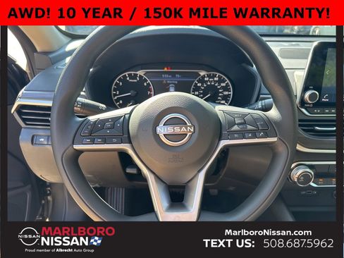 New 2025 Nissan Altima 2.5 SV image 21