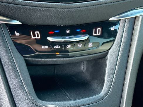 Used 2022 Cadillac XT5 Sportv w/ Technology Package image 20