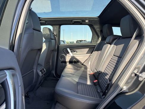 New 2026 Land Rover Discovery Sport Landmark image 5