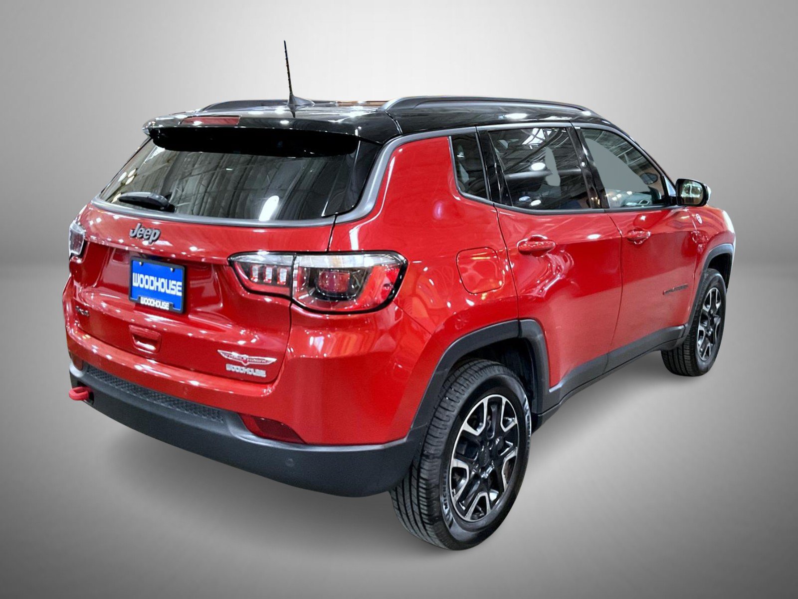 Used 2019 Jeep Compass Trailhawk w/ Cold Weather Group AWD/4WD image 5