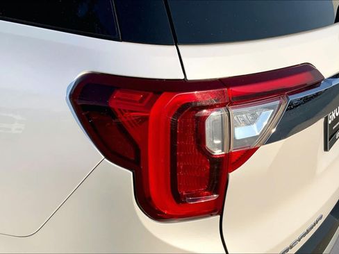 Used 2020 GMC Acadia SLT w/ Premium Package FWD image 29