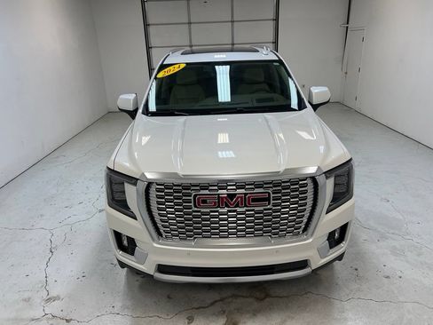 Used 2024 GMC Yukon Denali AWD/4WD image 7