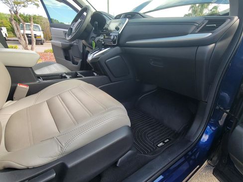 Used 2017 Honda CR-V LX image 44