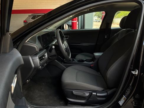 Used 2025 Kia K4 FWD image 10