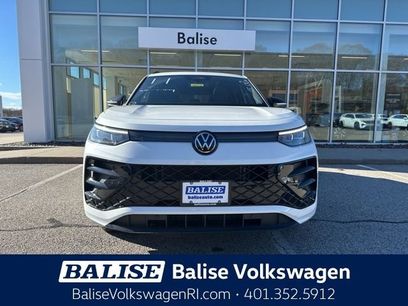 New 2026 Volkswagen Tiguan SE R-Line
