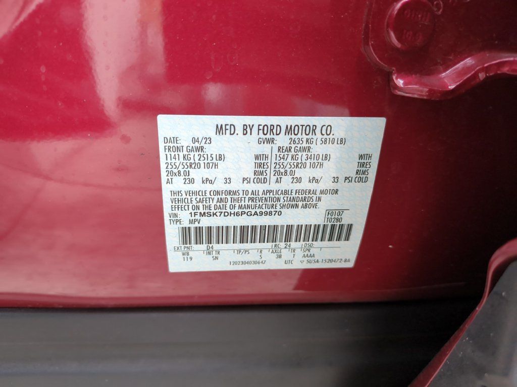 Used 2023 Ford Explorer XLT w/ Equipment Group 202A RWD image 34