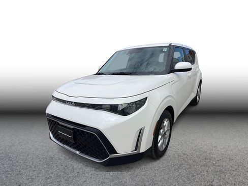 Certified 2024 Kia Soul LX w/ Option Group 015 FWD image 1