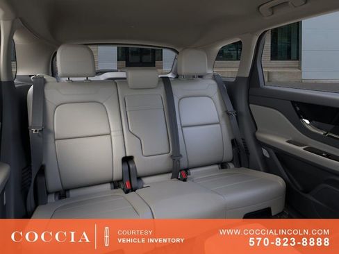 New 2026 Lincoln Corsair Premiere AWD/4WD image 11